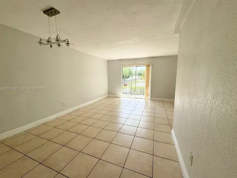 8600 SW 109th Avenue Miami FL 33173