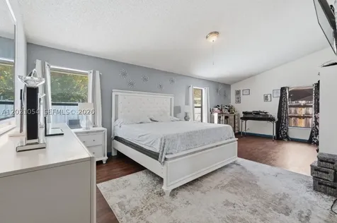 4080 NW 1st Place Deerfield Beach FL 33442