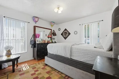 4080 NW 1st Place Deerfield Beach FL 33442