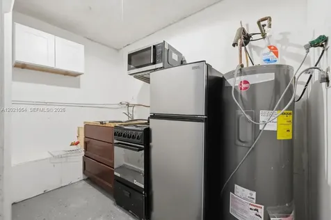 4080 NW 1st Place Deerfield Beach FL 33442