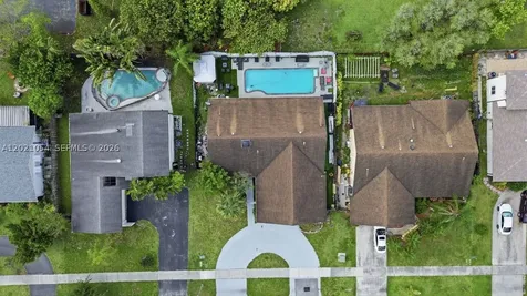 4080 NW 1st Place Deerfield Beach FL 33442