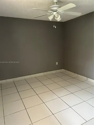 1136 NE 210th Terrace Miami FL 33179