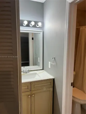 1136 NE 210th Terrace Miami FL 33179