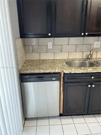 1136 NE 210th Terrace Miami FL 33179