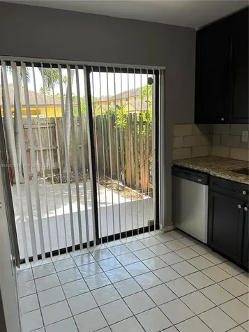 1136 NE 210th Terrace Miami FL 33179