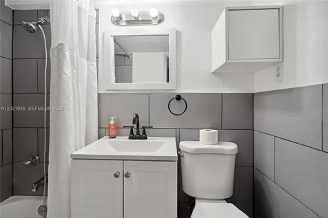 6484 Indian Creek Drive Miami Beach FL 33141