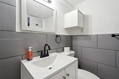 6484 Indian Creek Drive Miami Beach FL 33141