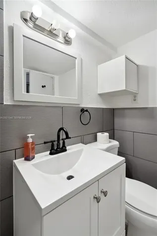 6484 Indian Creek Drive Miami Beach FL 33141