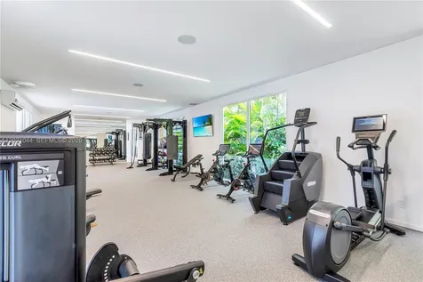 10250 Collins Avenue Bal Harbour FL 33154