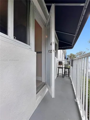 965 Bay Drive Miami Beach FL 33141