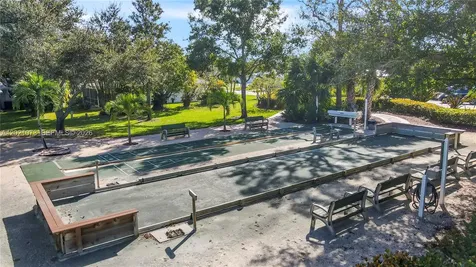 18081 SE Country Club Drive Jupiter FL 33469