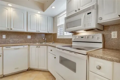 18081 SE Country Club Drive Jupiter FL 33469