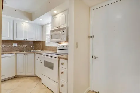 18081 SE Country Club Drive Jupiter FL 33469