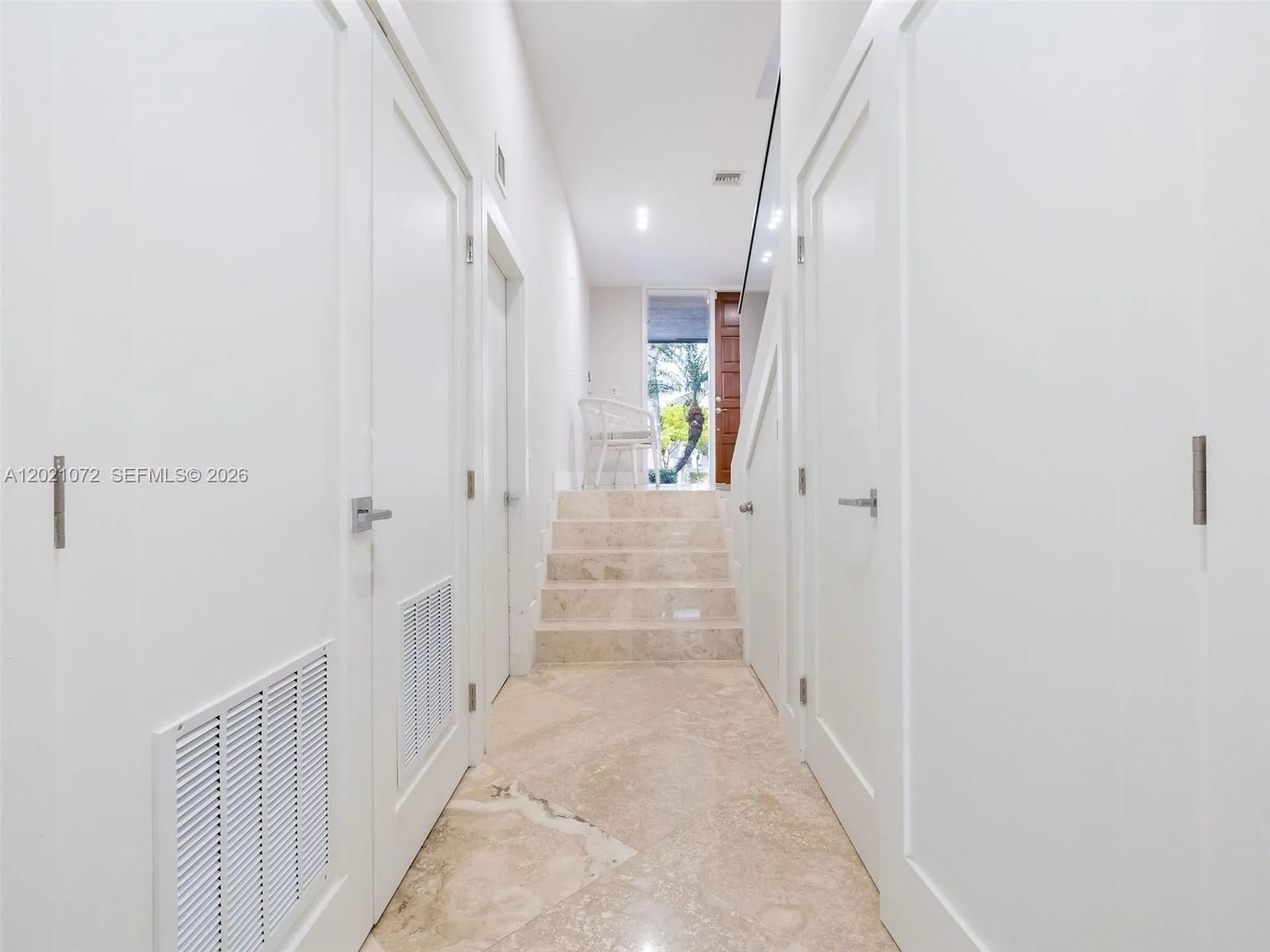 19 Port Side Drive Fort Lauderdale FL 33316