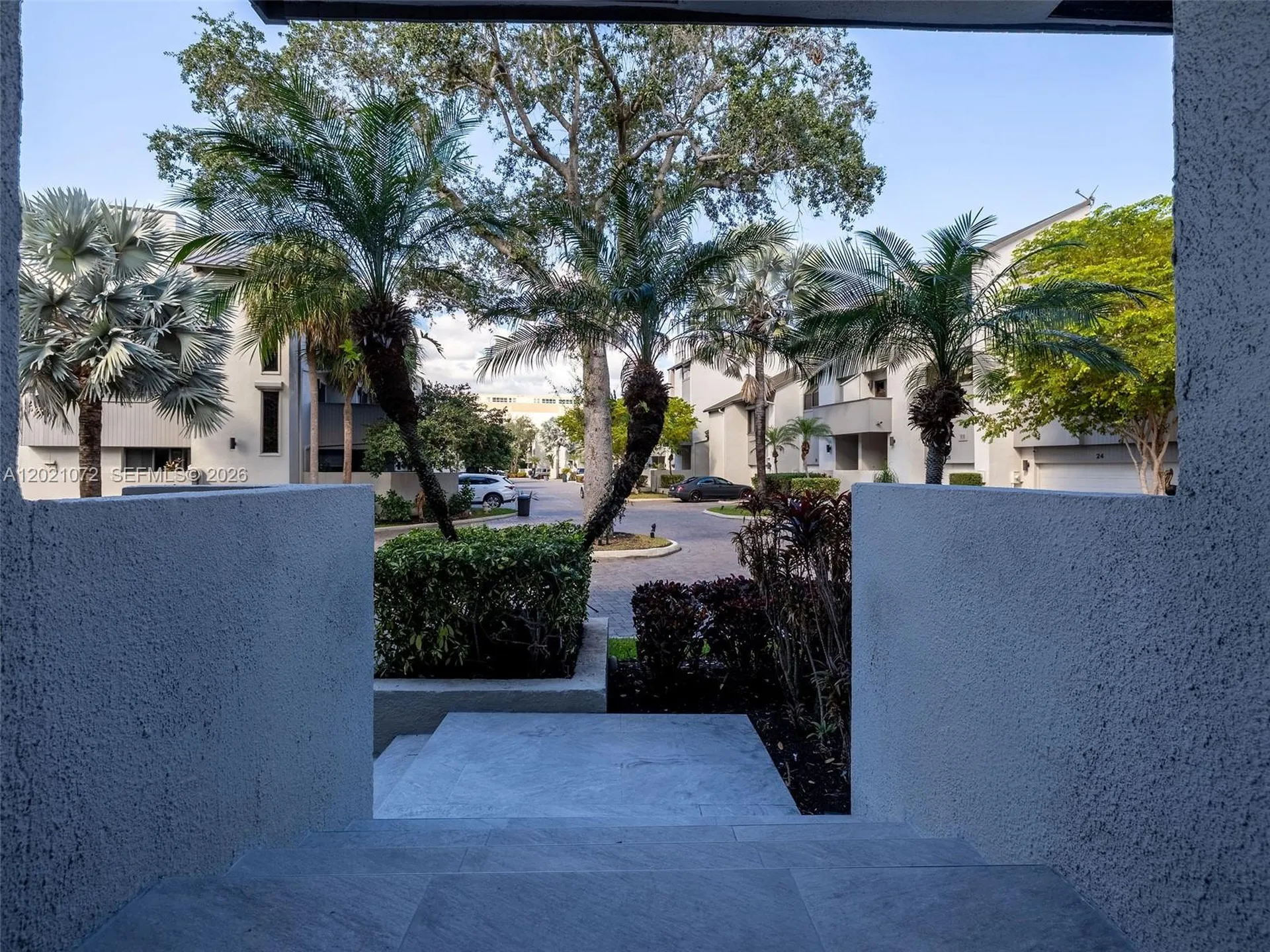 19 Port Side Drive Fort Lauderdale FL 33316