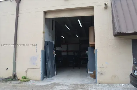 4237 NW 37th Avenue Miami FL 33142