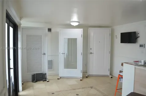 4237 NW 37th Avenue Miami FL 33142