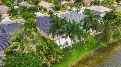 16350 SW 11th Street Pembroke Pines FL 33027