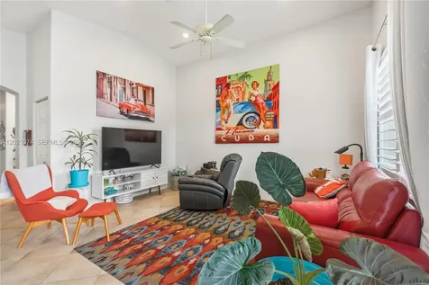 16350 SW 11th Street Pembroke Pines FL 33027