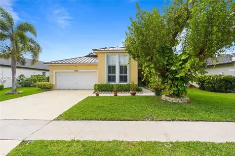 16350 SW 11th Street Pembroke Pines FL 33027