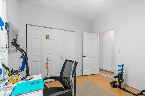 16350 SW 11th Street Pembroke Pines FL 33027