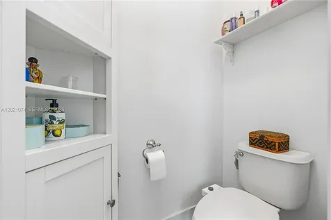 16350 SW 11th Street Pembroke Pines FL 33027