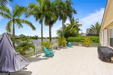 16350 SW 11th Street Pembroke Pines FL 33027