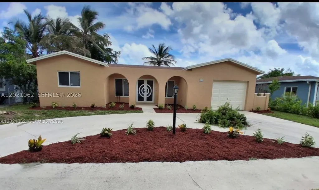 4981 SW 7th Street Margate FL 33068