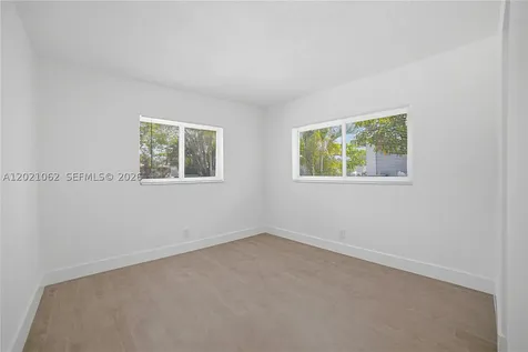 4981 SW 7th Street Margate FL 33068