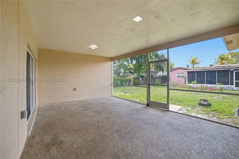 4981 SW 7th Street Margate FL 33068