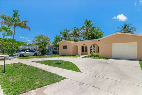 4981 SW 7th Street Margate FL 33068