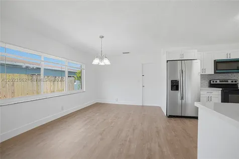 4981 SW 7th Street Margate FL 33068