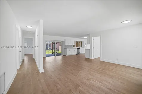 4981 SW 7th Street Margate FL 33068