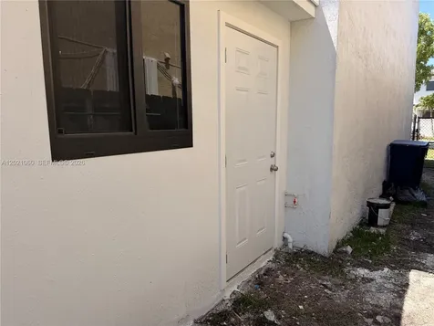 16536 SW 54th Street Miami FL 33185