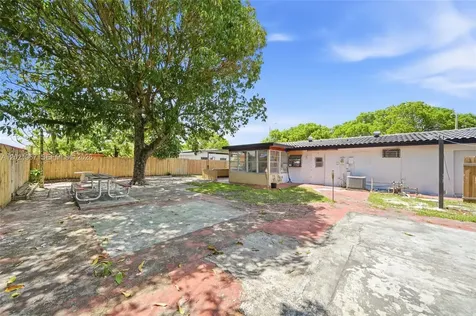 4970 NW 199th Street Miami Gardens FL 33055