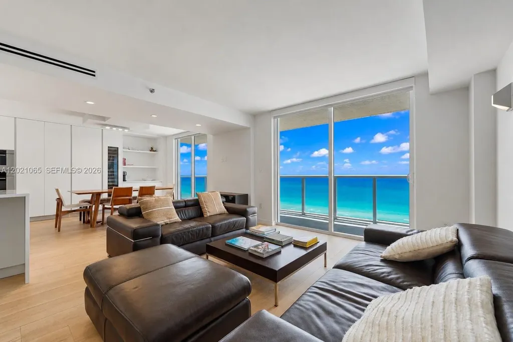2457 Collins Avenue Miami Beach FL 33140