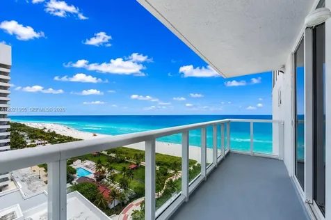 2457 Collins Avenue Miami Beach FL 33140