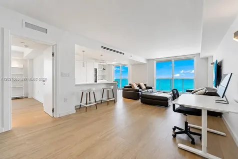 2457 Collins Avenue Miami Beach FL 33140