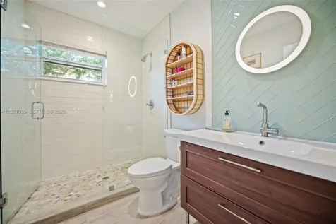 37 Deer Run Miami Springs FL 33166