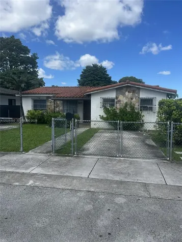 8835 SW 27th Street Miami FL 33165