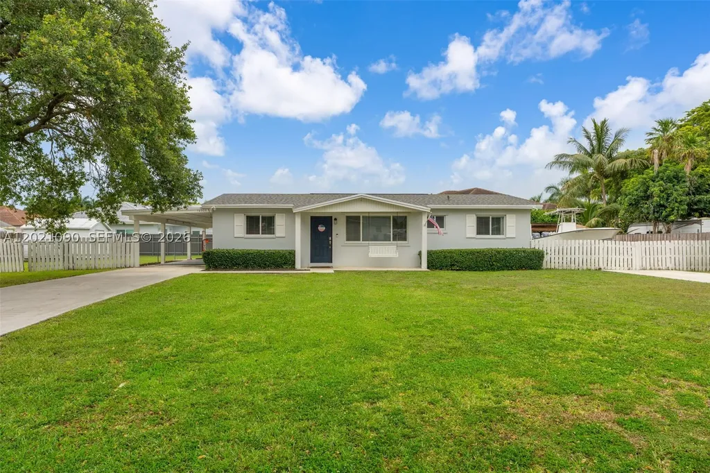 16325 SW 276th Terrace Homestead FL 33031