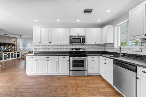 16325 SW 276th Terrace Homestead FL 33031