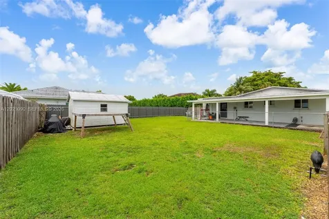 16325 SW 276th Terrace Homestead FL 33031