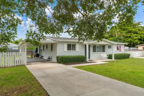 16325 SW 276th Terrace Homestead FL 33031