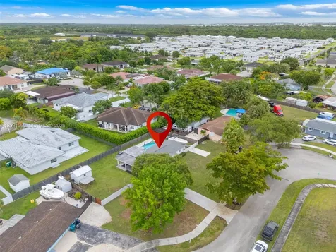 16325 SW 276th Terrace Homestead FL 33031