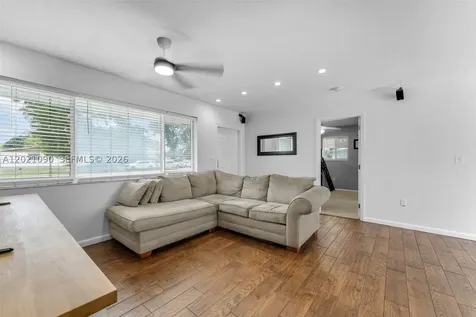 16325 SW 276th Terrace Homestead FL 33031