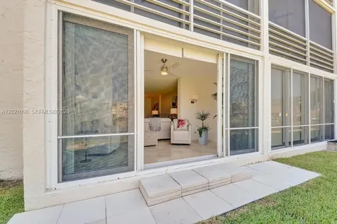 1025 SE 3rd Avenue Dania Beach FL 33004