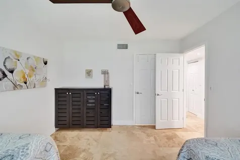 1025 SE 3rd Avenue Dania Beach FL 33004