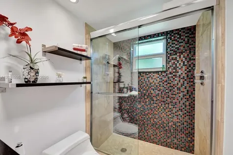 1025 SE 3rd Avenue Dania Beach FL 33004