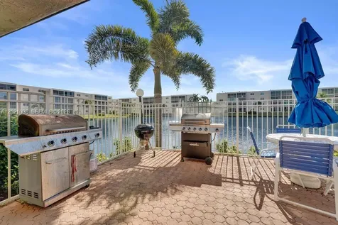 1025 SE 3rd Avenue Dania Beach FL 33004